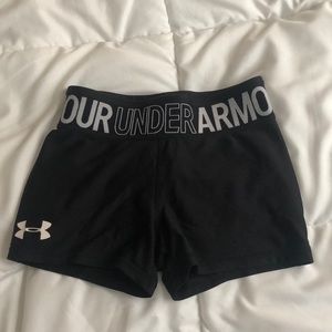 black under armor spandex